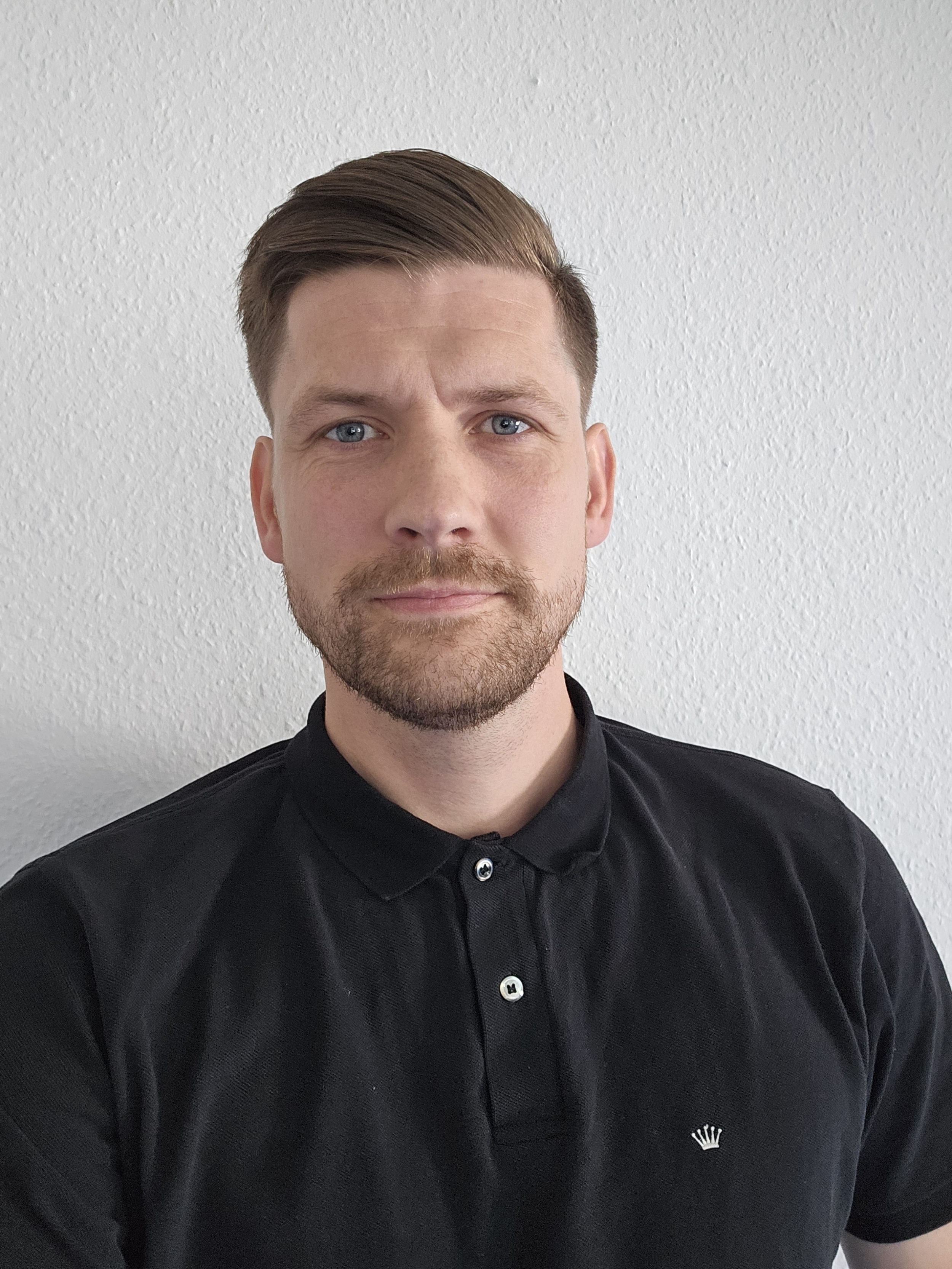 Simon Friis
